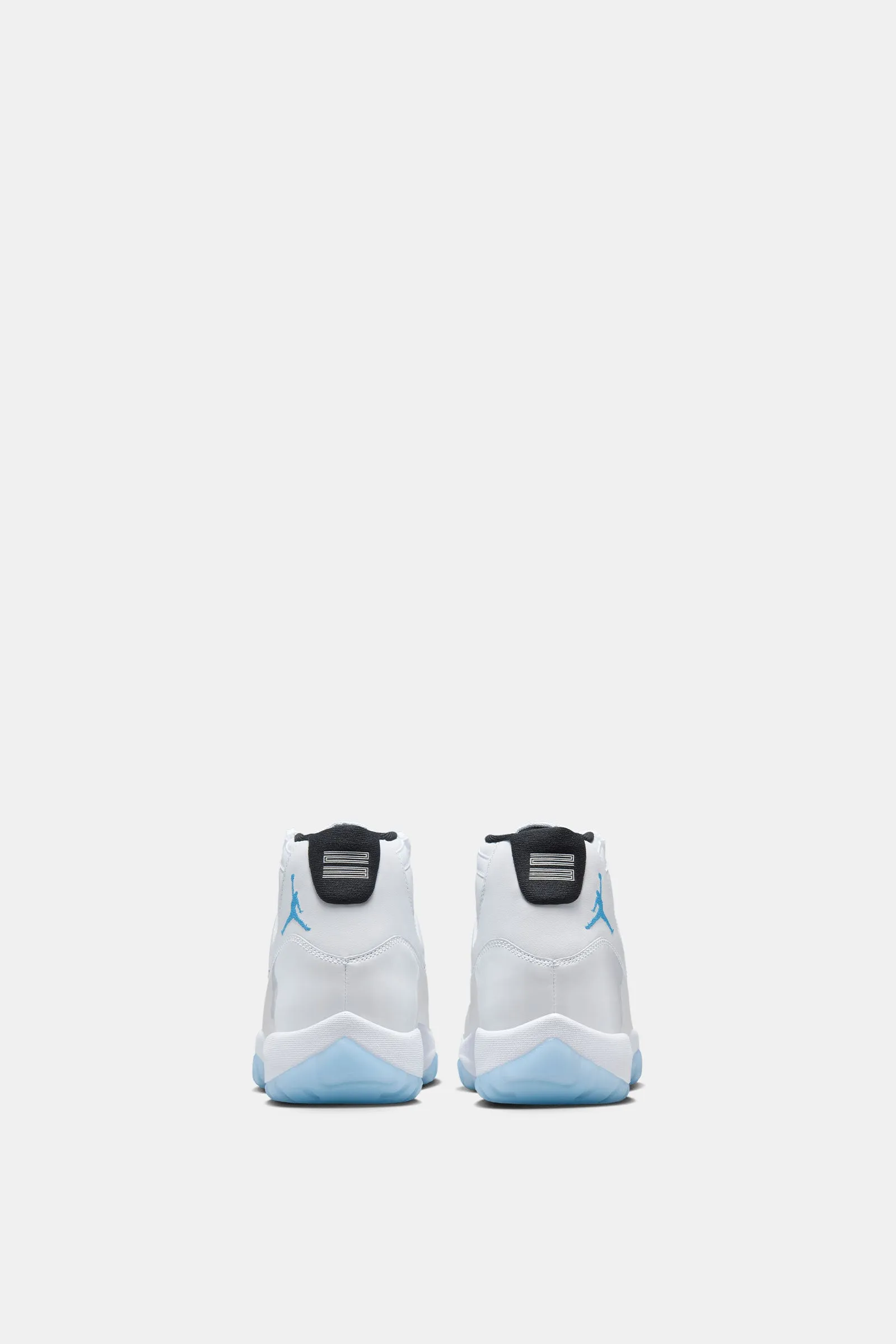 Air Jordan 11 Retro Legend Blue