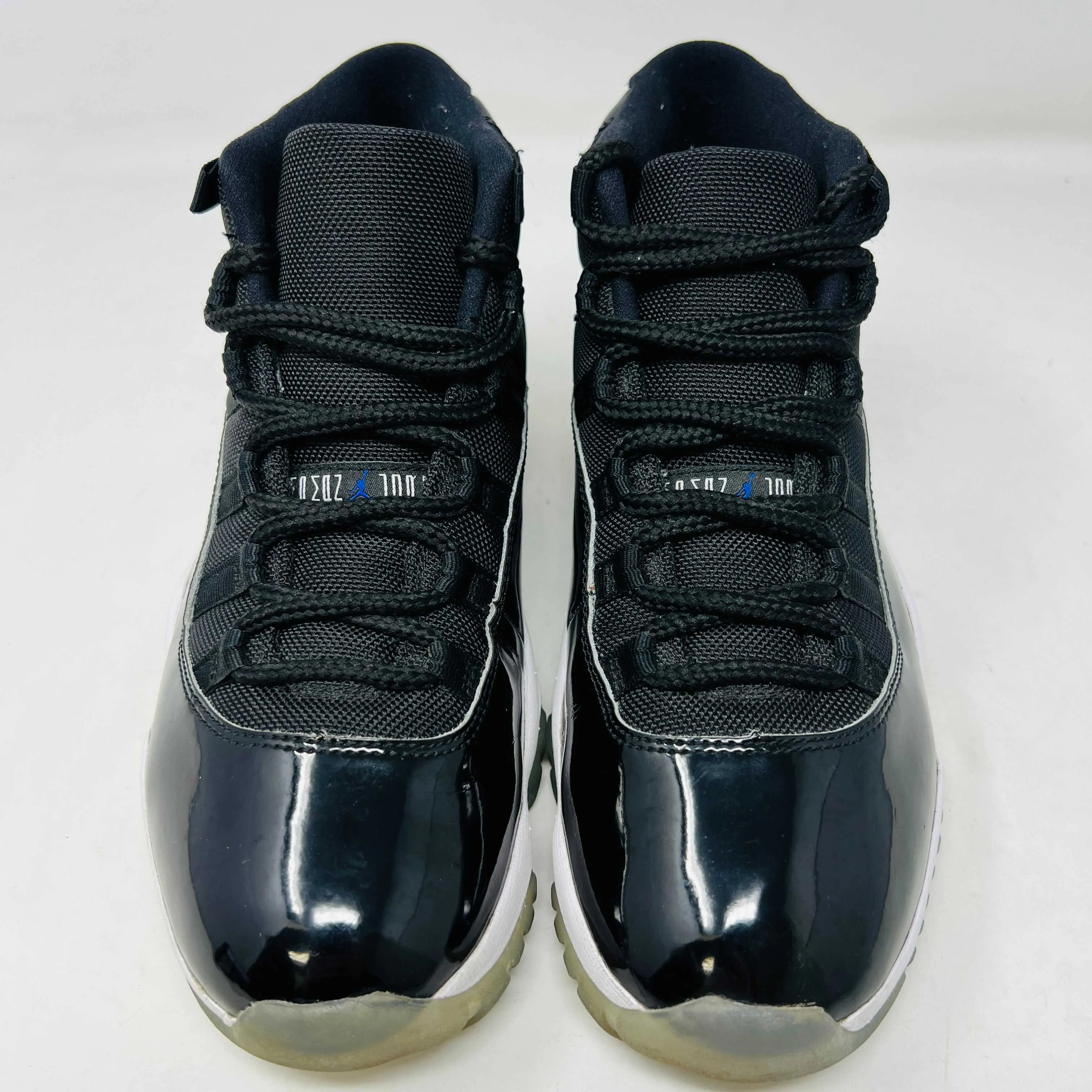 Jordan 11 Retro Space Jam (2016)