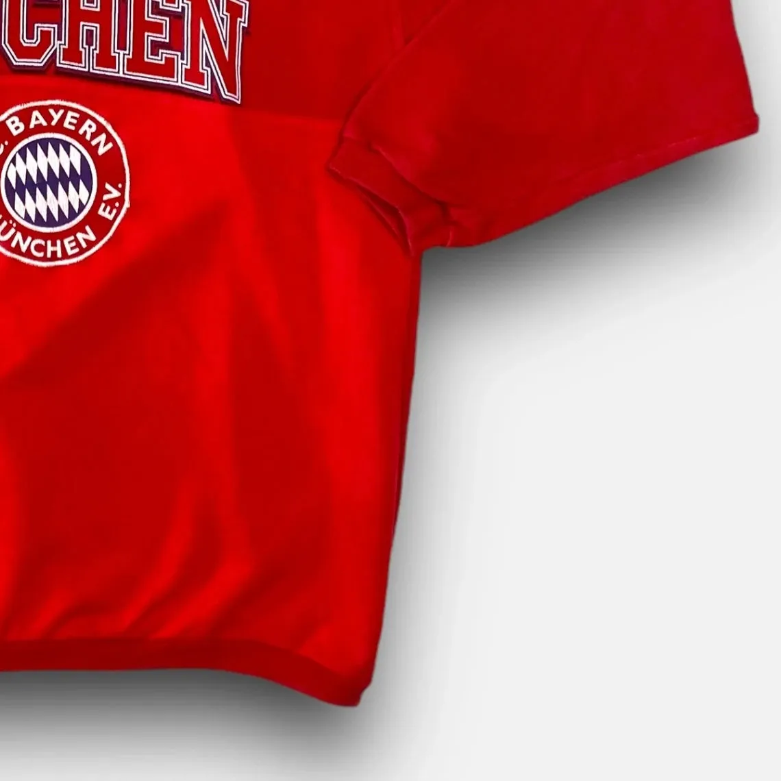 Vintage Adidas Bayern Munich Red Hoodie (L)