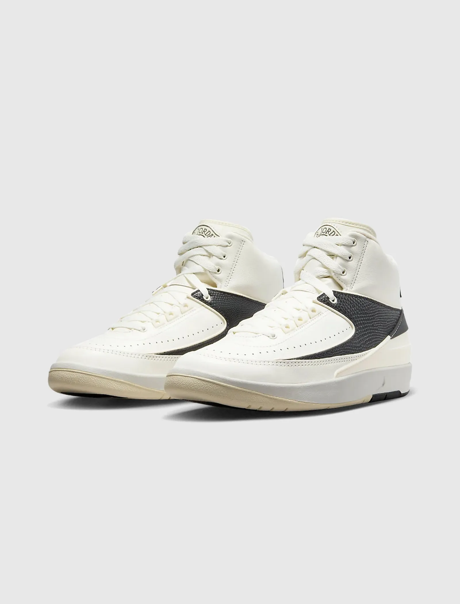 WOMEN'S AIR JORDAN 2 RETRO SAIL