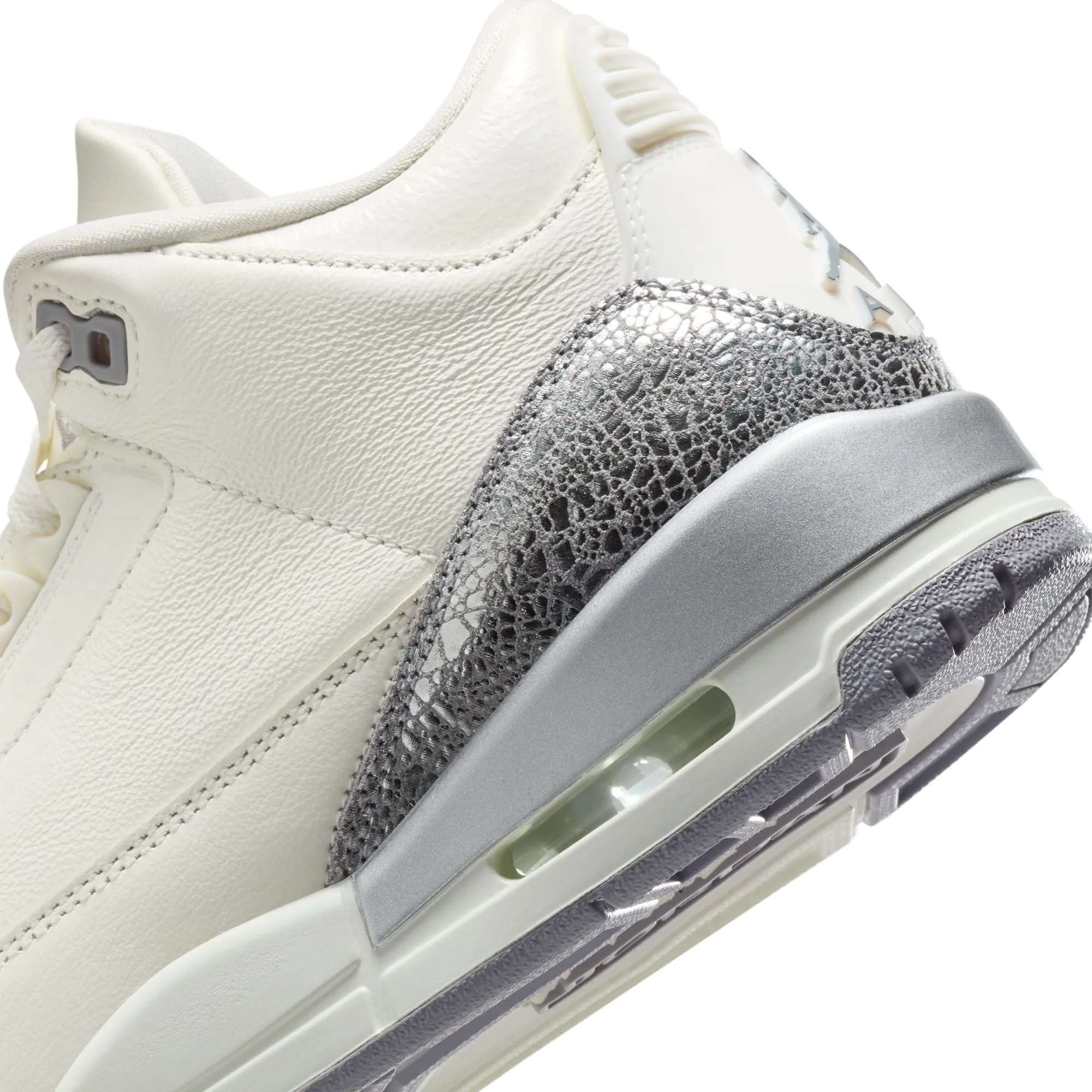 Women's Air Jordan 3 Retro
